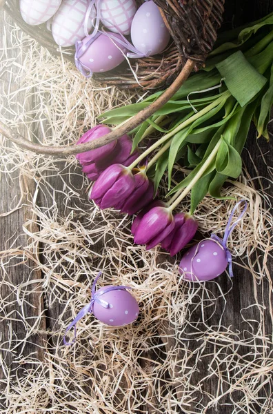 Påskägg Och Blomma Träbord Våren Koncept Planka — Stockfoto