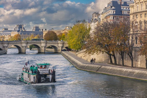 Rondleiding langs de Seine — Stockfoto