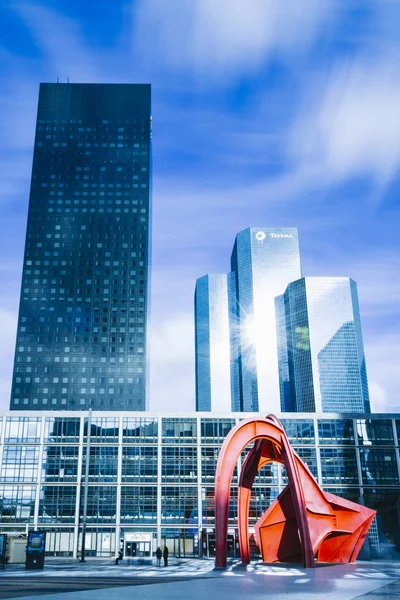 Skyscrapers and red sculpture — Stock Photo, Image