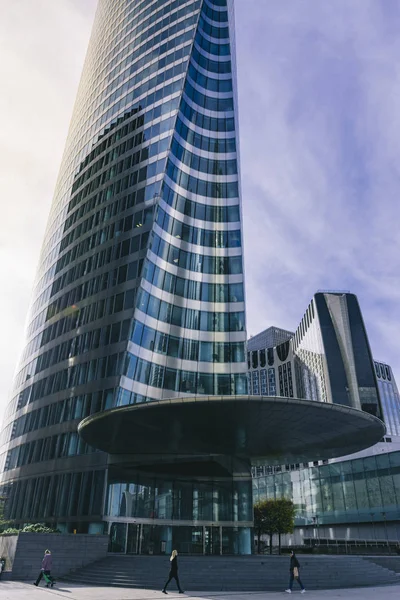 The EDF tower in La Defense — Stock Photo, Image