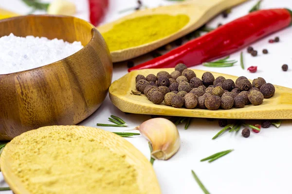 Varietà Spezie Condimenti Curry Indiano Pepe Diverso Paprika Polvere Sale — Foto Stock