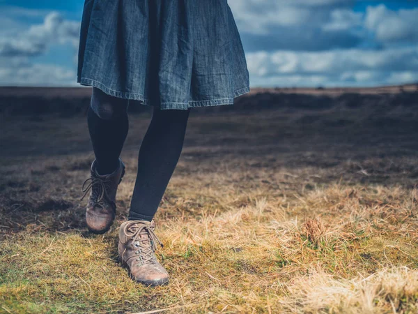 Legs Feet Young Woman Hiking Moor — Stock Photo, Image