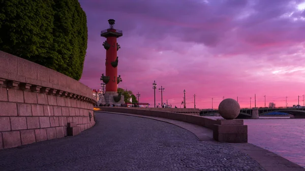 Rostral Column Vasilievsky Island Saint Petersburg Russland — Stockfoto