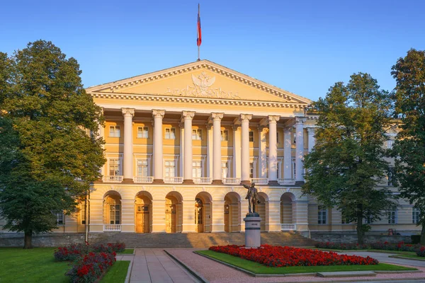 Zobacz State House Ciągu Dnia Smolny Saint Petersburg Federacja Rosyjska — Zdjęcie stockowe