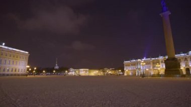 Panoramik ışıklı Palace square kışın, Saint-Petersburg, Rusya Federasyonu