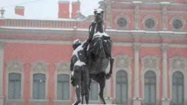 Görünüm oluşturma ve Klodt anıt at, Saint-Petersburg, Rusya Federasyonu.