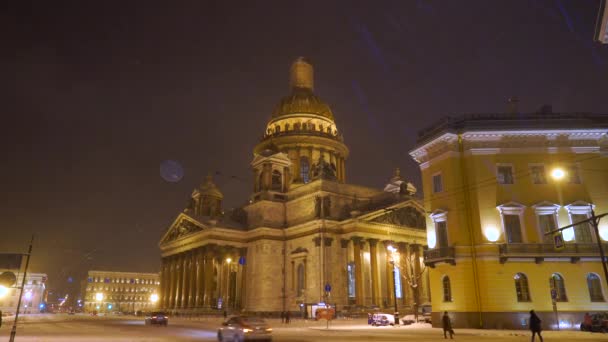 Vista Edificios Ciudades Personas Movimiento Transporte San Petersburgo Rusia — Vídeos de Stock