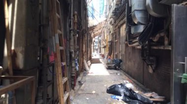 Hong Kong, Çin-30 Nisan 2017: yayalar yürüyüş sokakta, Hong Kong, Çin