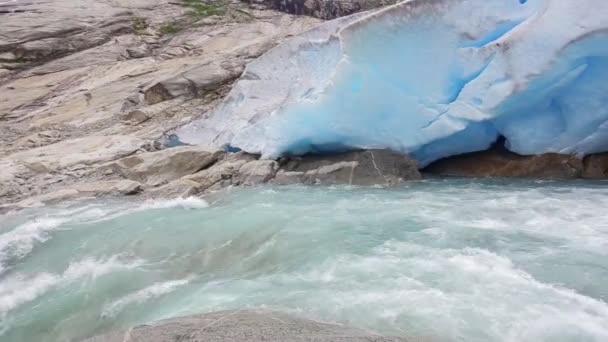 Cascata Del Ghiacciaio Nigardsbreen Norvegia — Video Stock