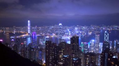 Hong Kong panoramik gece görünümünden tepe Victoria, Hong Kong, Çin