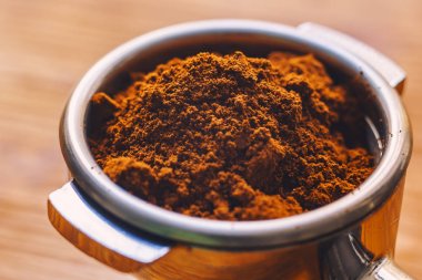 Taze çekilmiş kahve görünümünü kapat