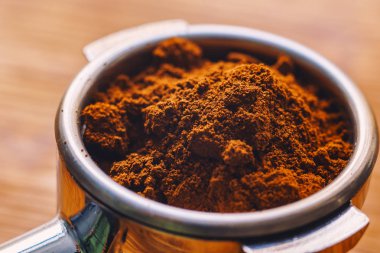 Taze çekilmiş kahve görünümünü kapat