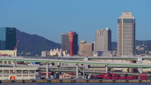 Kobe, Japón - NOV 05, 2019: Vista aérea panorámica de la ciudad en 4k — Vídeos de Stock