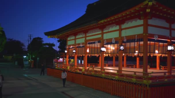 Kyoto, Japan - 05 NOV 2019: Fushimi Inari Shrine in 4k — Stock Video