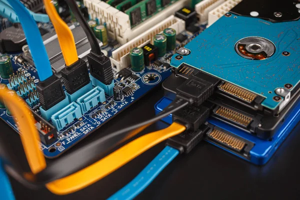 Connecting Hard Drives Ssd Drives Computer Using Sata Interface Choosing — ストック写真