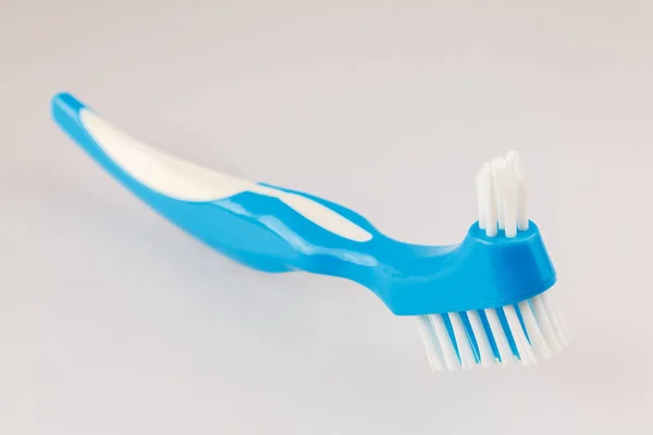 Escova Dentes Para Limpeza Dentaduras Casa Uso Adequado Armazenamento Dentaduras — Fotografia de Stock