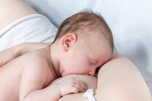 Alăptarea Mama Hrănește Laptele Matern Hrănirea Naturală — Fotografie, imagine de stoc