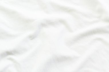 Beyaz çarşaf ve tasarımınız için boş alanı yatak takımları yakın çekim