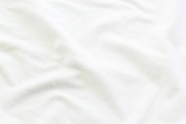 Beyaz çarşaf ve tasarımınız için boş alanı yatak takımları yakın çekim