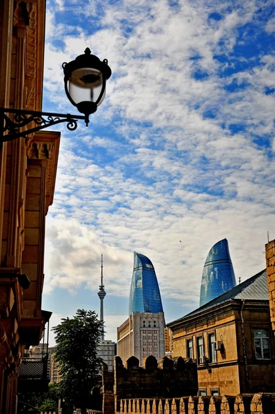Kilátás nyílik a belvárosra Baku, Azerbajdzsán — Stock Fotó