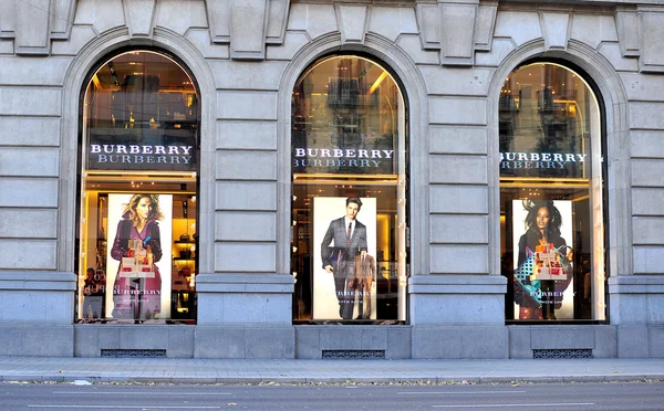 Sklep firmowy Burberry w Paseo de Gracia — Zdjęcie stockowe