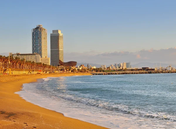 Playa vacía de Barcelona — Foto de Stock