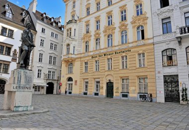 Viyana tarihi merkezinde sokak görünümü