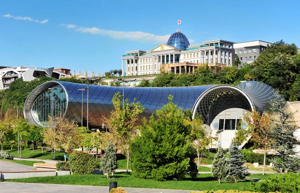 Symbols of modern Tbilisi, Georgia — Stock Photo, Image