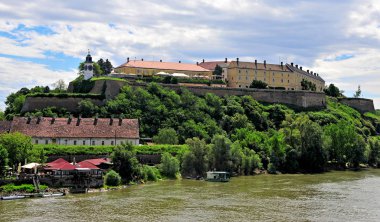 Petrovaradin kale manzarasına