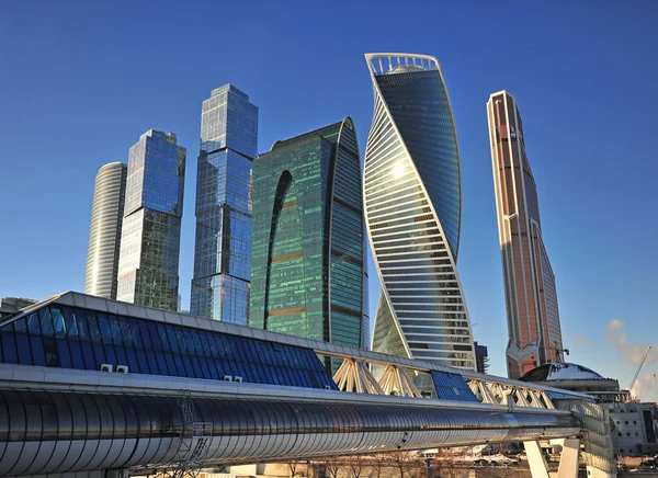Вид на небоскребы Москвы — стоковое фото