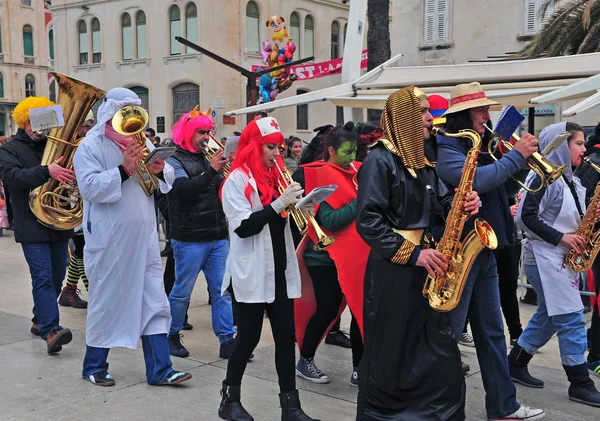 Orquesta en la calle durante el carnaval de Split —  Fotos de Stock