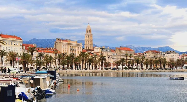 Panoramiczny widok na miasto Split, Chorwacja — Zdjęcie stockowe