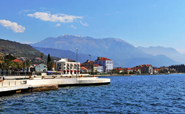 Vista de verano de la ciudad de Tivat —  Fotos de Stock