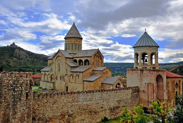 Mosteiro de Stevitskhoveli na cidade de Mtskheta — Fotografia de Stock