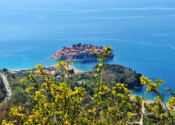 Vista superior de la isla de San Esteban en el mar Mediterráneo — Foto de Stock