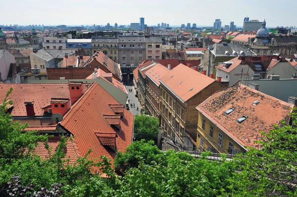 Schilderachtig uitzicht op het centrum van de stad van Zagreb — Stockfoto