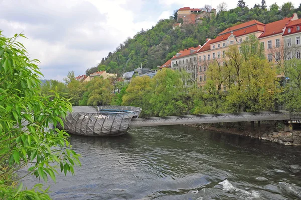 Graz şehir merkezinin modern mimari