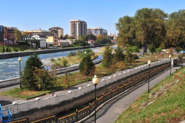 Vladikavkaz Riverside'ta görünümünü