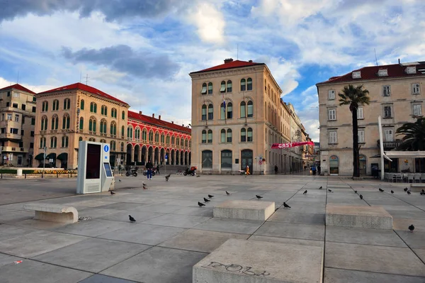 Vista della strada hte nel centro di Spalato — Foto Stock