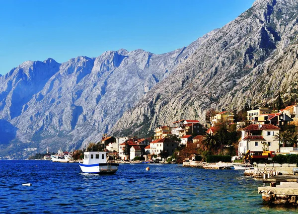 Vista de la Bahía de Kotor —  Fotos de Stock