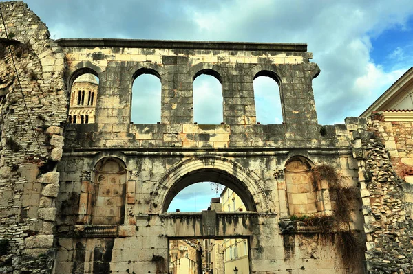 Arch Diocletianus palats, Split — Stockfoto