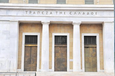 Sokakta Atina Yunanistan Ulusal Bankası