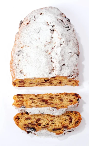 Christstollen über Weiß — Stockfoto