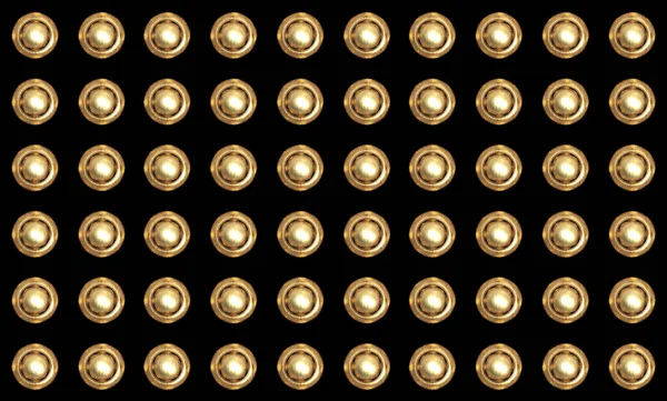 3Dレンダリング 黒ボードの壁の背景に金色の円形のボタンパターンデザイン — ストック写真
