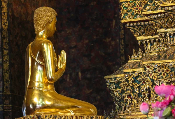 2019 Julho Bangkok Tailândia Estátua Dourada Apóstolo Phra Buddha Salão — Fotografia de Stock