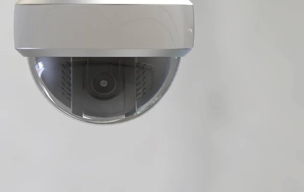 3Dレンダリング 灰色の背景に隔離されたクリッピングパスを持つセキュリティ球ドームカメラ — ストック写真