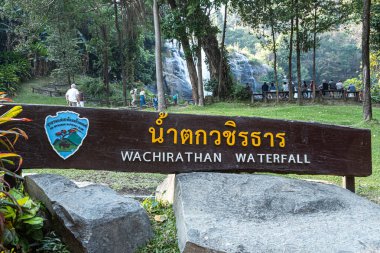  Wachirathan Şelalesi Doi Inthanon Ulusal Parkı, Mae Chaem Bölgesi, Chiang Mai Bölgesi, Tayland