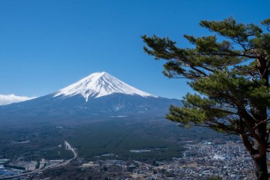 Fuji Dağı'nın görünümü, yaygın Olarak Adlandırılan Fuji san Japonca, Fuji Dağı'nın olağanüstü simetrik koni, hangi kar yaklaşık beş ay bir yıl için kaplıdır. Japonya'nın sembolü olarak bilinen bir.