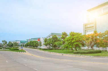 Yeşil Park 'ta yeni inşa edilen endüstriyel ofis manzarası