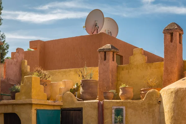 Takterrass terrass typiska marockanska huset. — Stockfoto